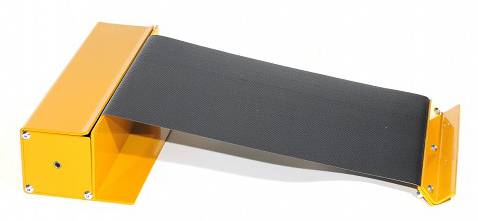 Roll-up machine guard