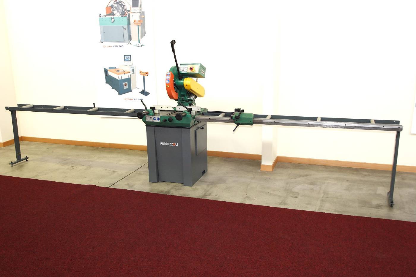 Extension for cutting machine Pedrazzoli