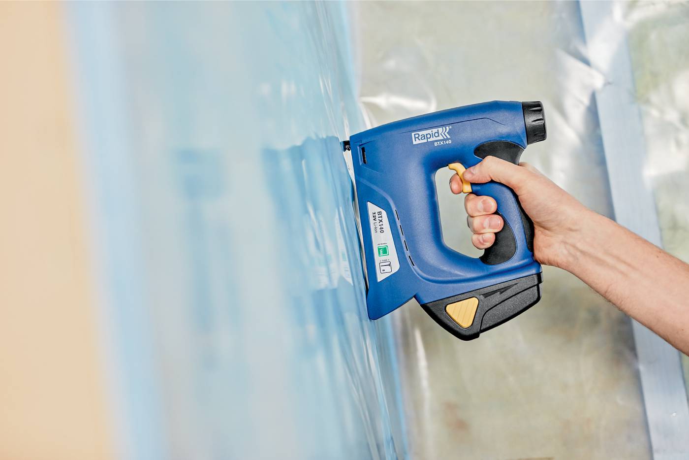 Battery-powered Staple gun Rapid BTX140