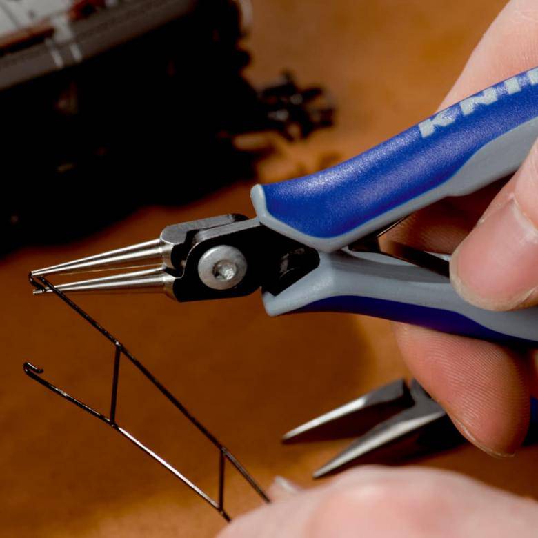 Electronics pliers Knipex 34 32 130