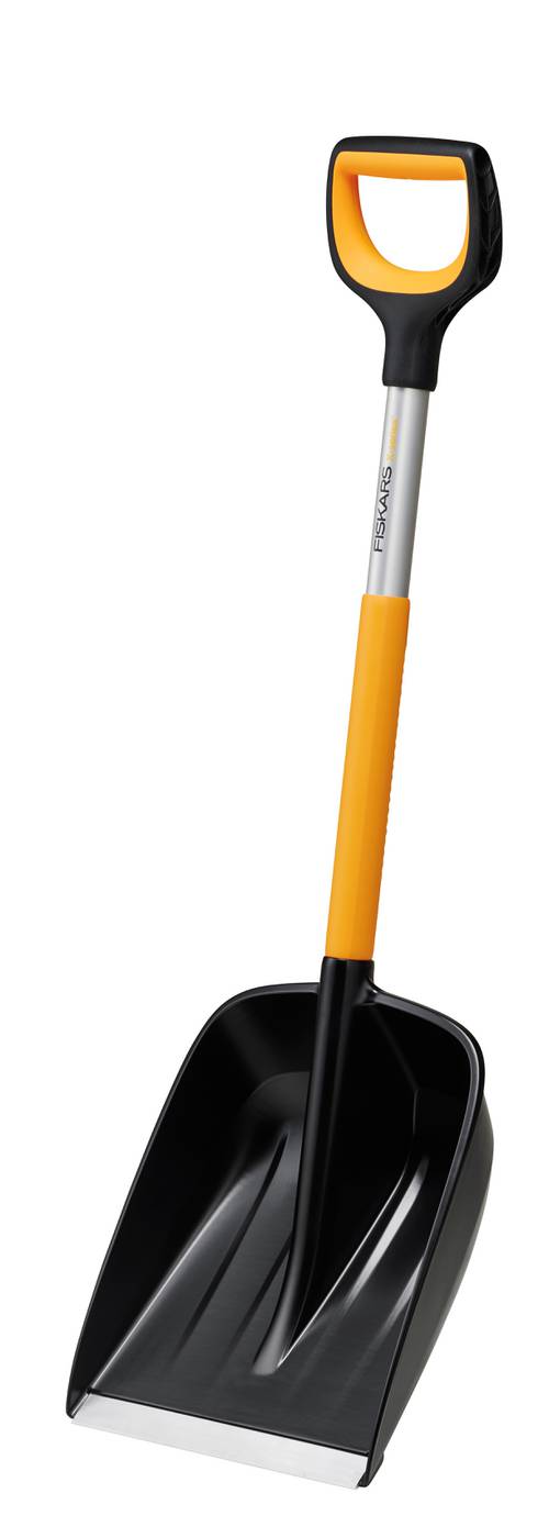 Bilsnöskyffel Fiskars X-series