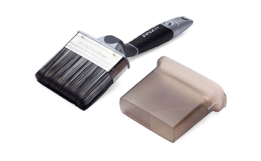 Angled outdoor brush Platinum Anza