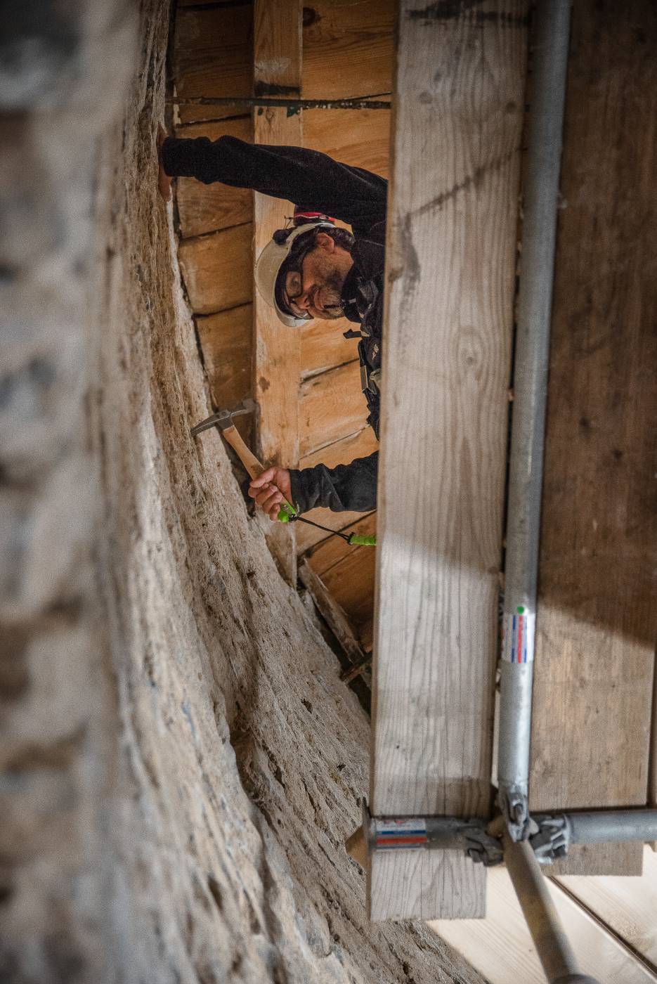 Bricklayers hammer LBHH Luna
