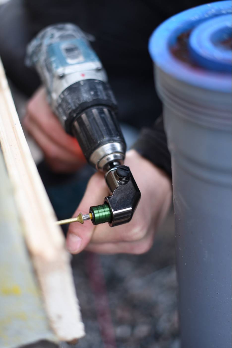 Angle drill attachment short 1/4'' Luna
