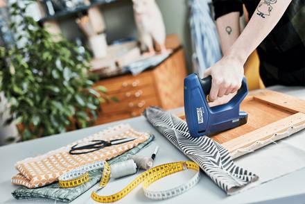 Battery-powered Staple gun Rapid BTX10