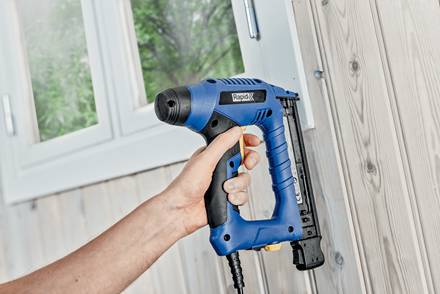 Electric brad nailer Rapid EN330