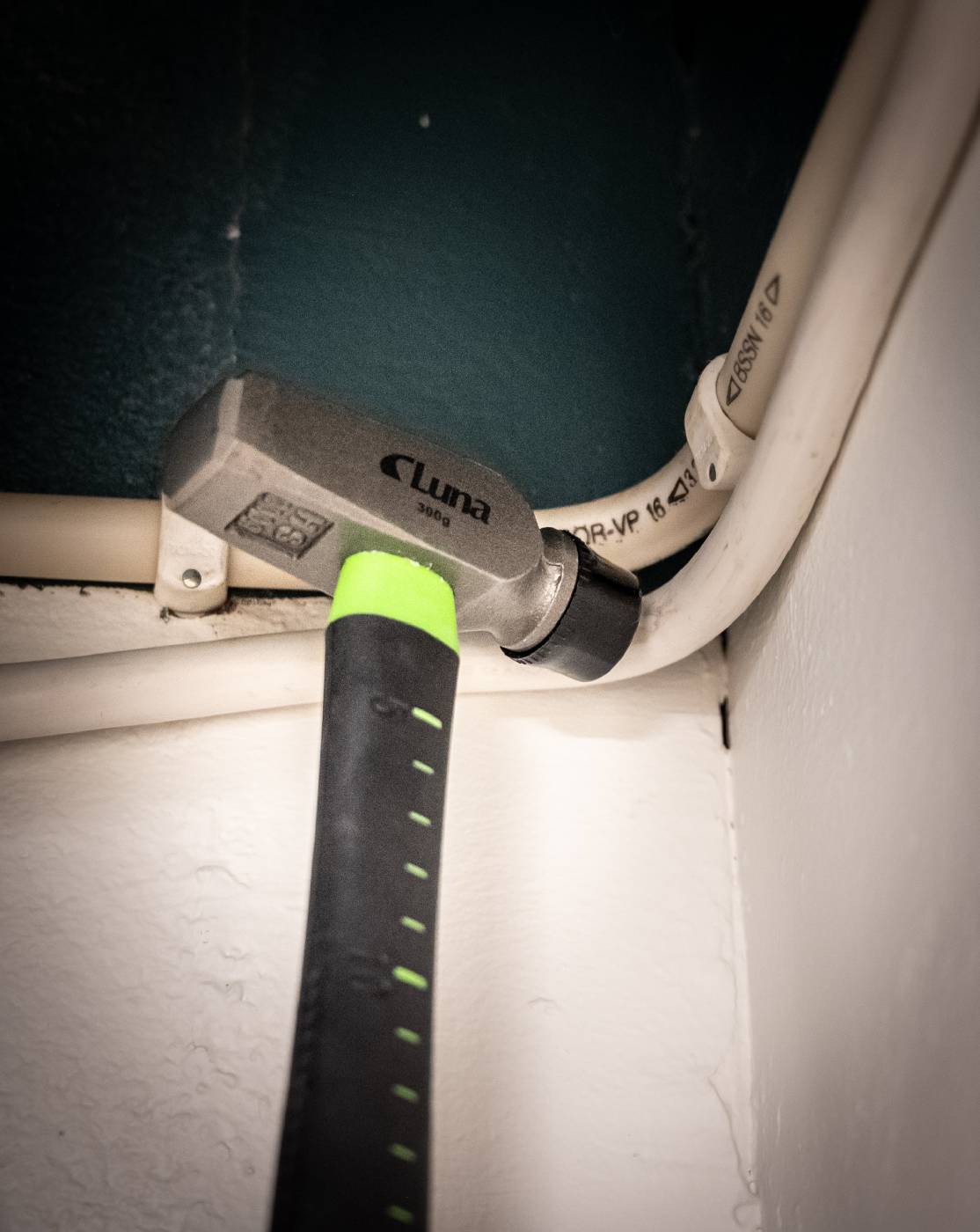 Electrician Hammer Luna ETH300