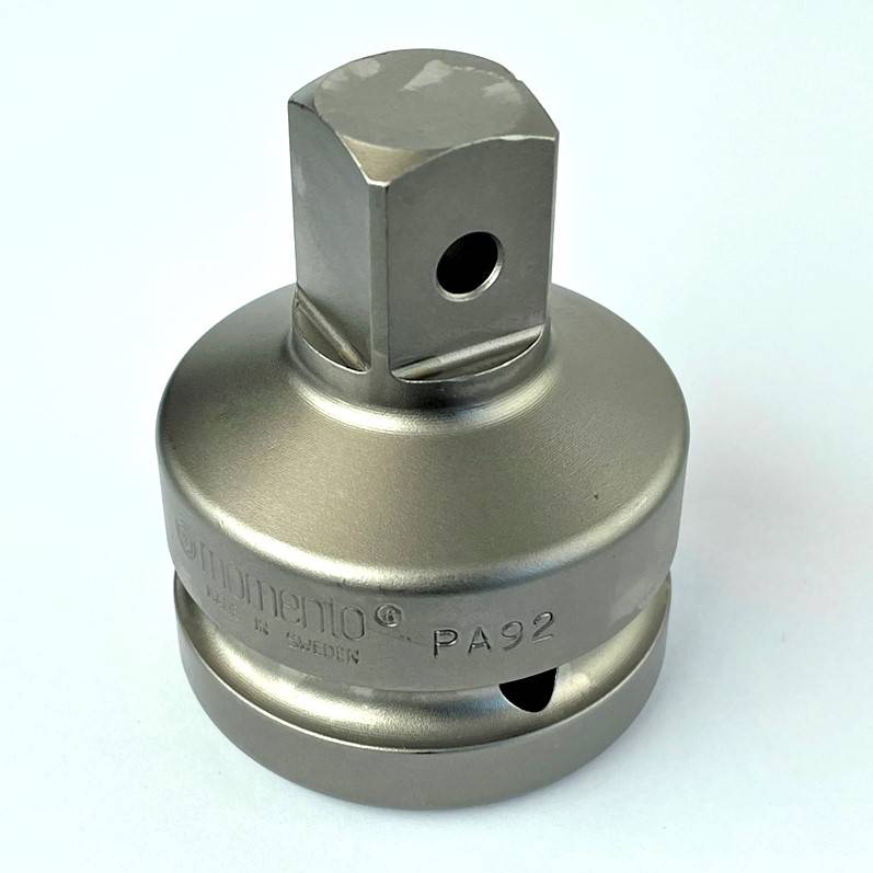 Adaptor for power sockets. Momento PA 01 / PA 65