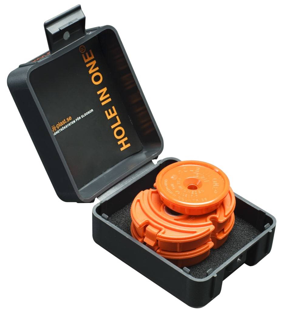 Magnetic centering device Hole-in-one 2005 for equipment box 1½