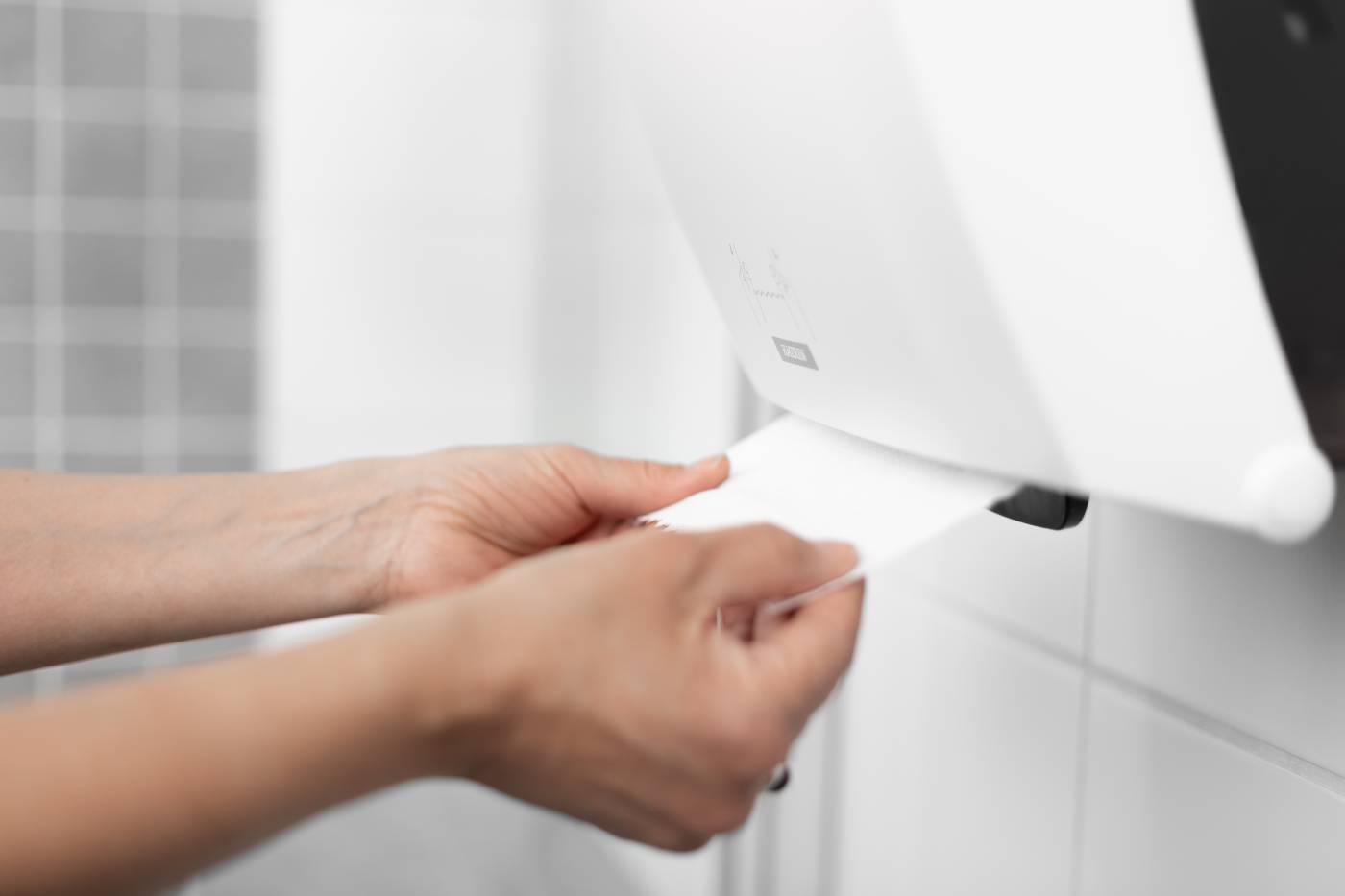 Dispenser Towel Roll Katrin Plastic