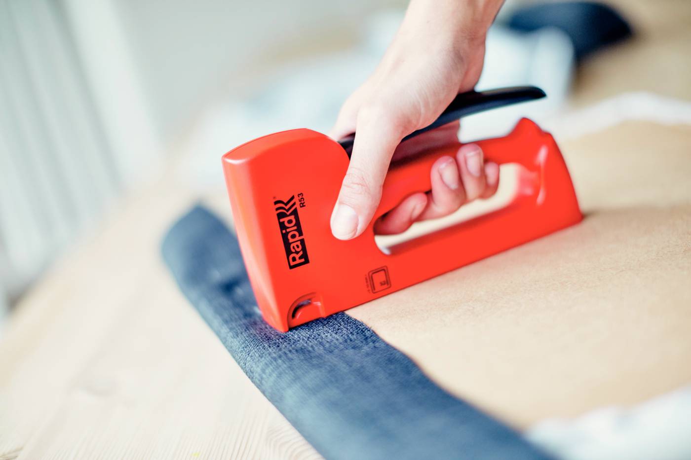 Staples Rapid 53