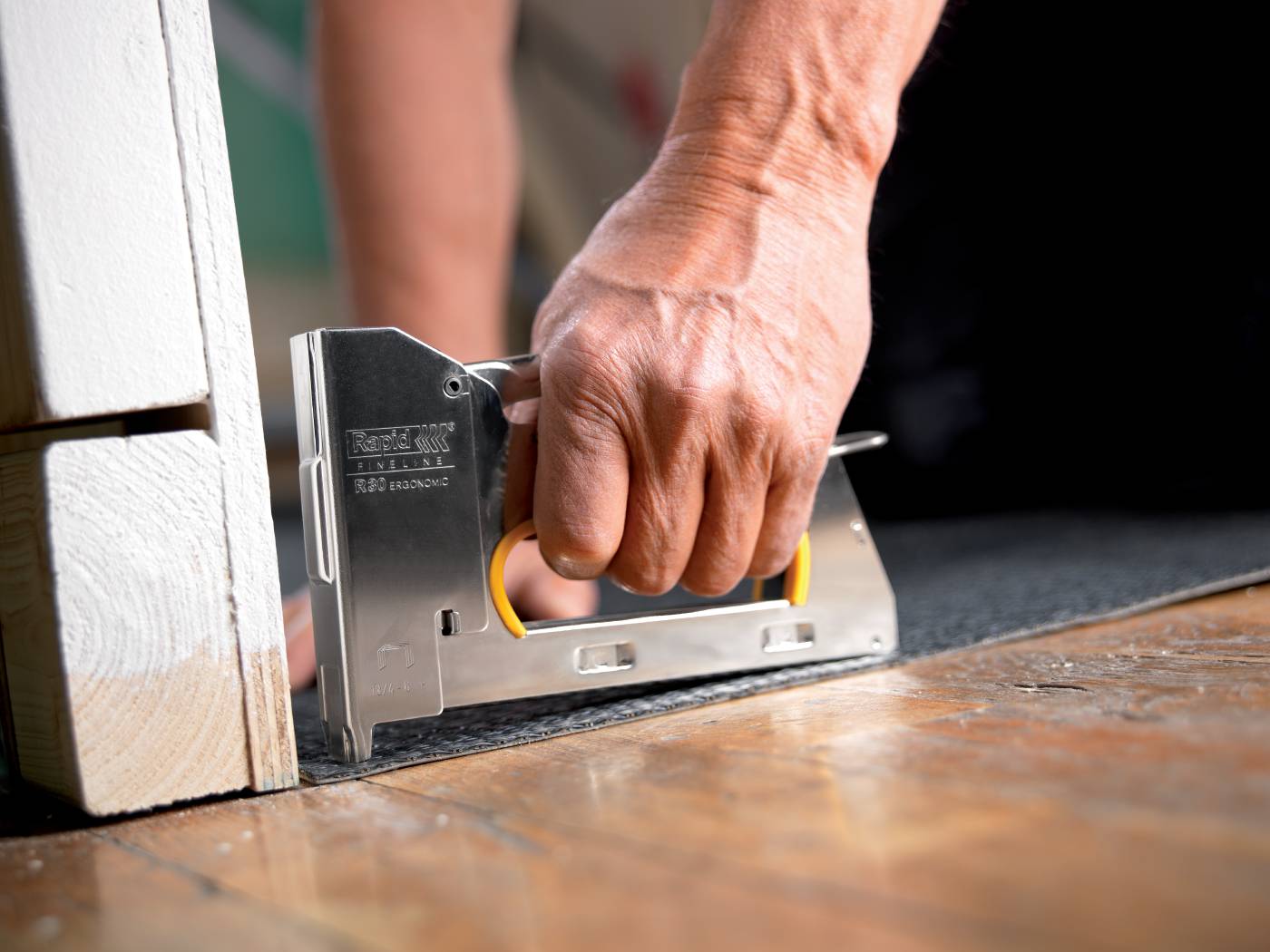 Staple gun R30 Rapid