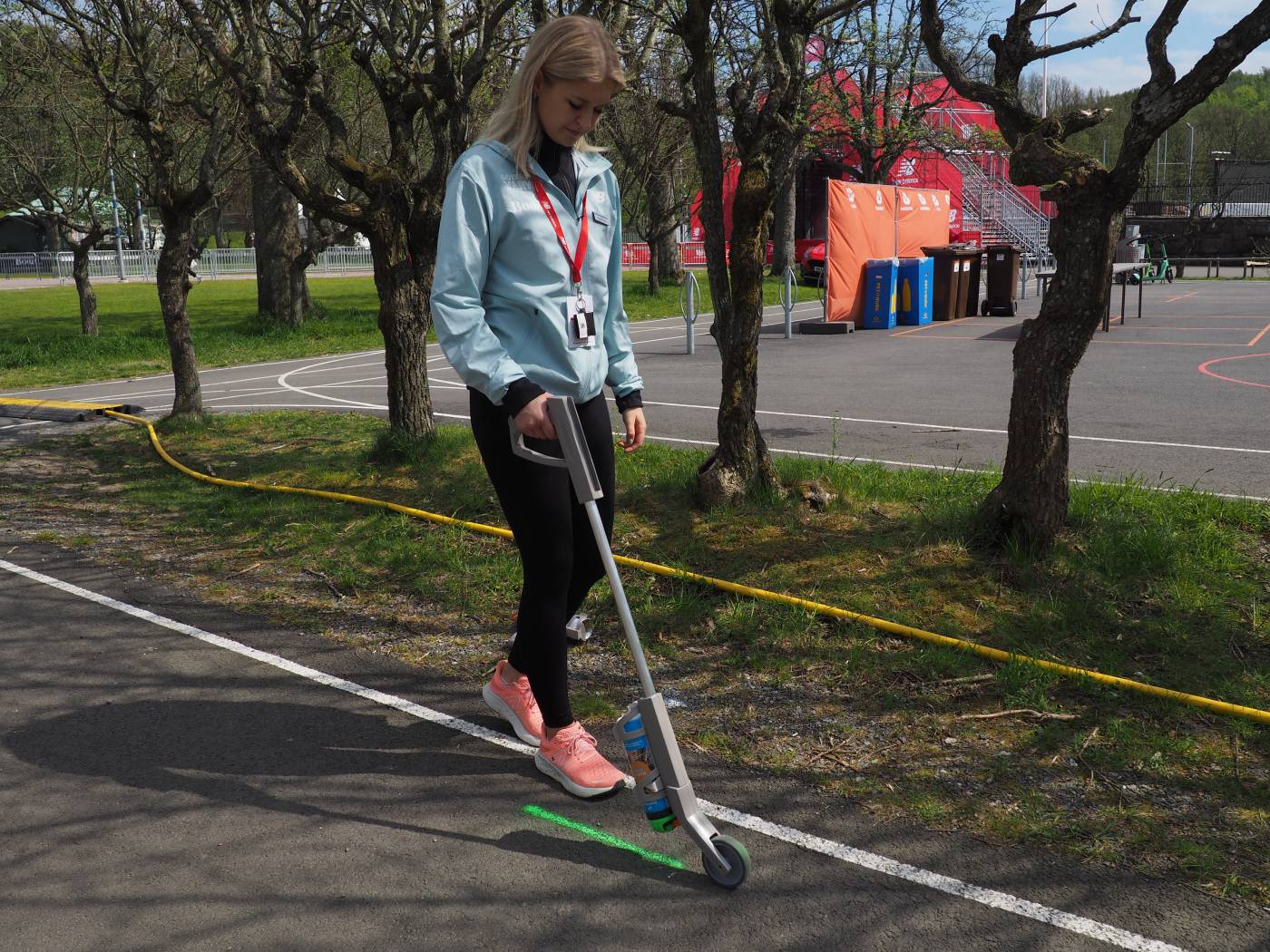 HALLINTAKAHVA MUKANA PYÖRÄT MERCALIN PLASTIC HANDLE